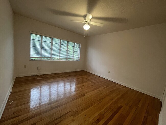 Bedroom 2 - 69 Davis Blvd