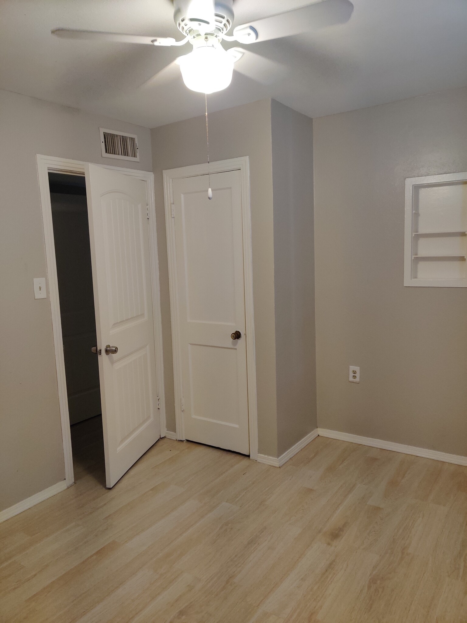 Bedroom #2 - 1210 Pecan Blvd