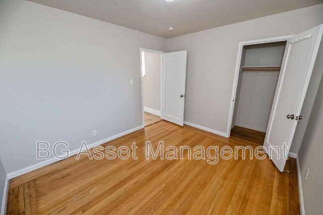 Building Photo - 1723 Bayo Vista Ave