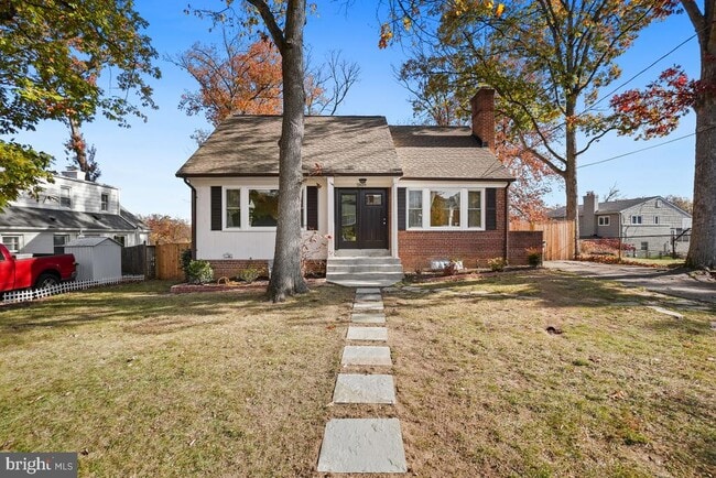 Building Photo - 2809 Pierpont St