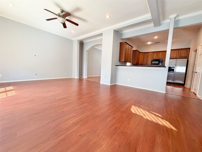 Building Photo - 1608 Holman St