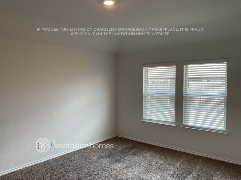 Building Photo - 3201 Glazner Dr
