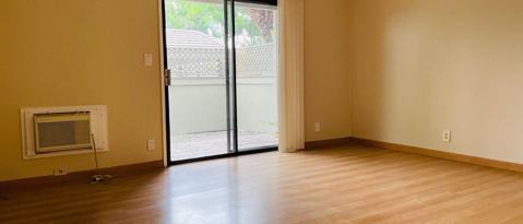 Building Photo - 718 Cassaday Ct