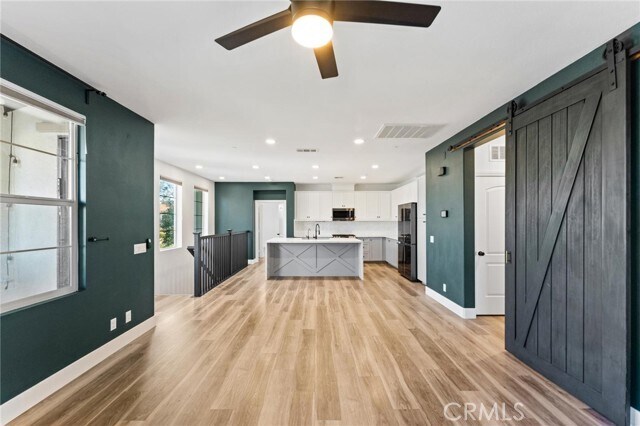 Building Photo - 147 Jaripol Cir