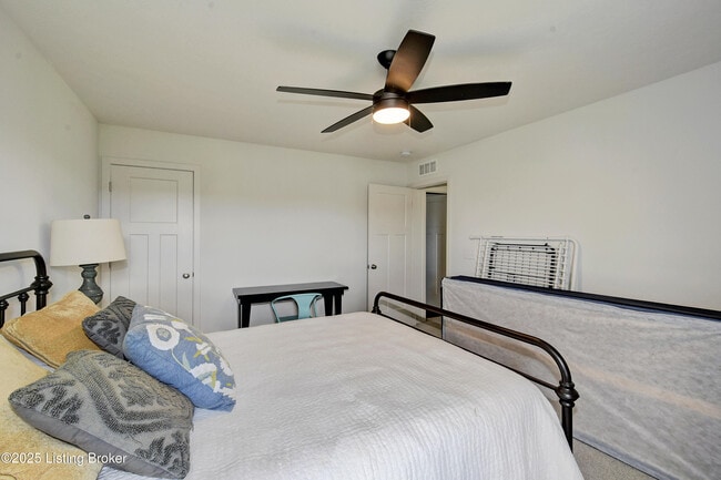 Building Photo - 3407 Grassland Ct