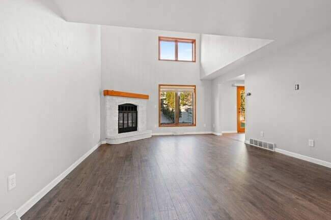 Building Photo - 2378 Cedar Rdg