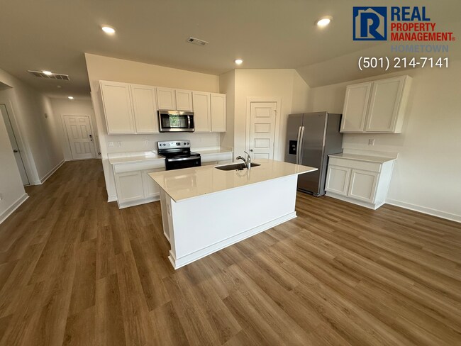 Building Photo - 110 E Fredonia Ct