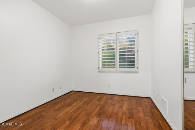 Building Photo - 25301 Prado De Los Arboles