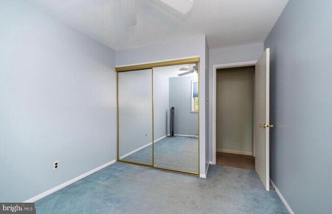Building Photo - 44 Knock N Knoll Cir