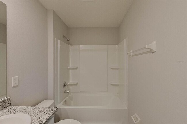 Building Photo - 8670 SW 43rd Ter