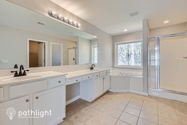 Building Photo - 3020 Norwell Ct, Locust Grove, GA, 30248