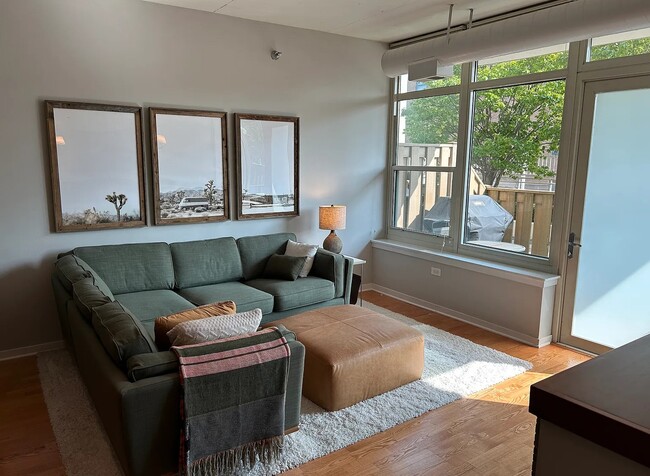 Building Photo - Premium Unit Available Now