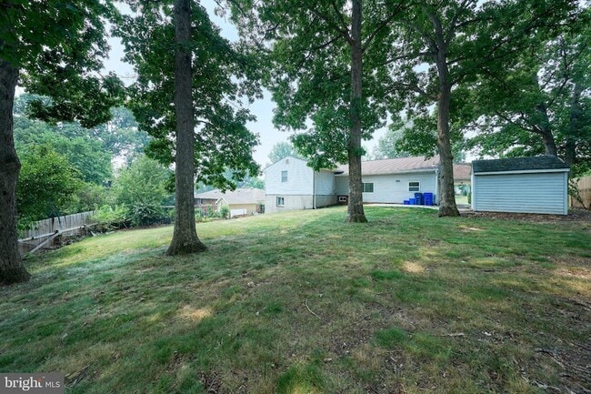 Building Photo - 2924 Gracefield Rd