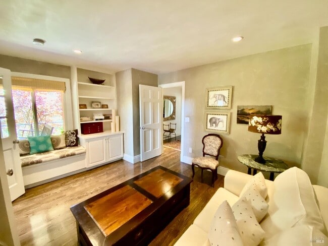 Building Photo - 3594 Silverado Trail N