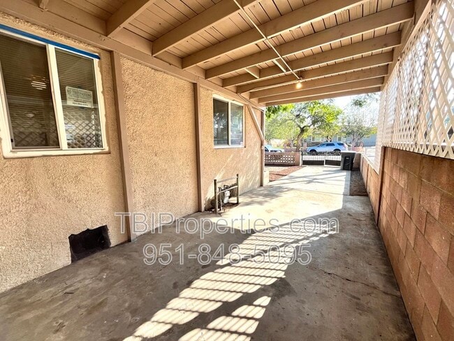 Building Photo - 4531 Park Ave