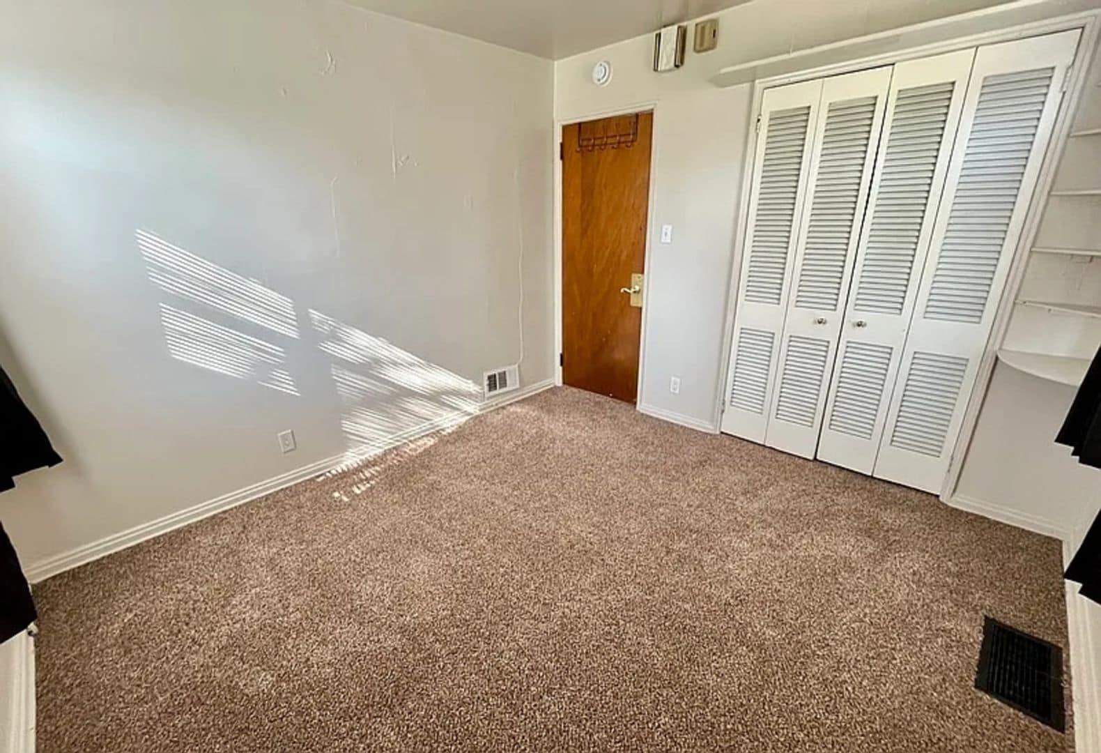 Building Photo - 1385 Otis St