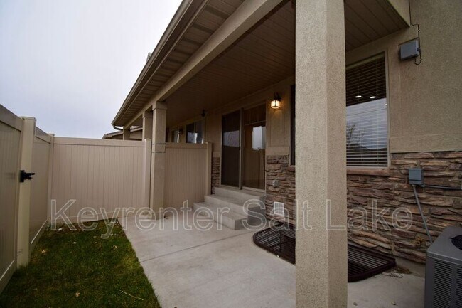 Building Photo - 3862 W Scarlet Sage Way