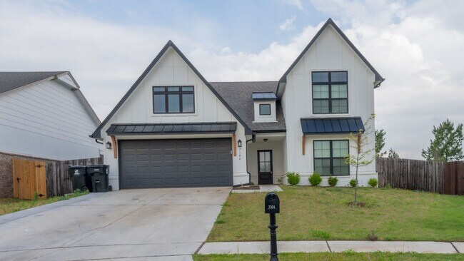 Building Photo - Stunning 4 Bed 3 Bath Broken Arrow Gem