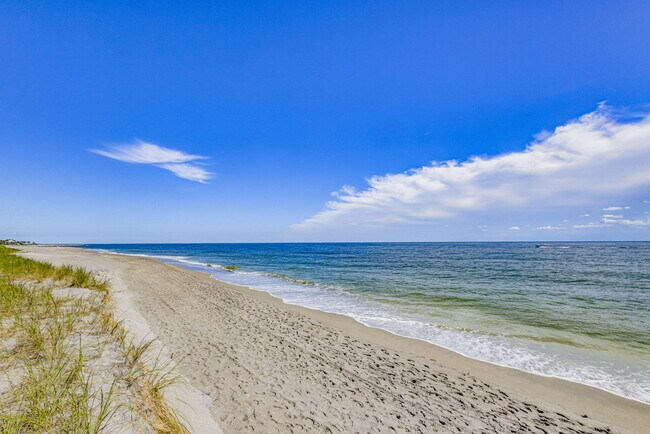 Building Photo - 100 Ocean Trail Way