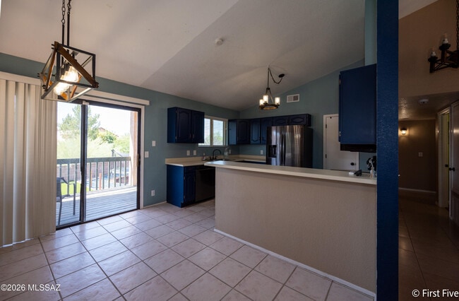 Building Photo - 8984 N Eaglestone Loop