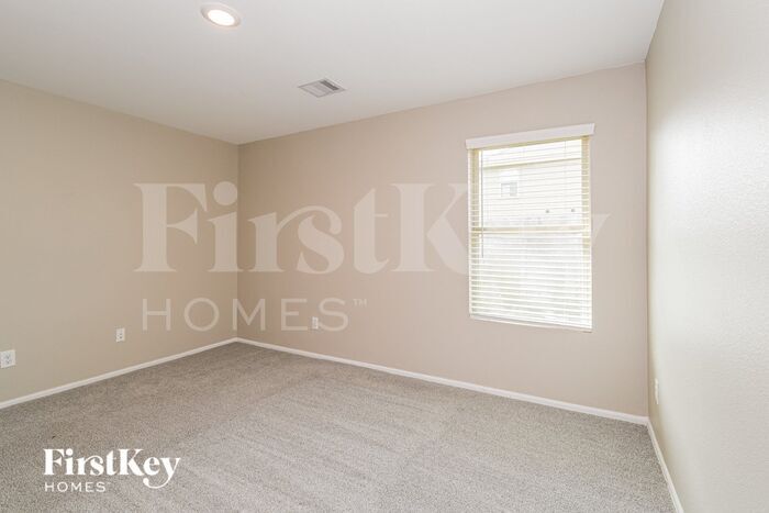 Building Photo - 4122 Saw Mill Peak Ln