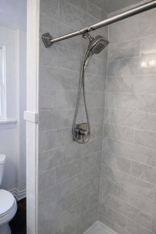 Building Photo - 7105 N Greeley Ave