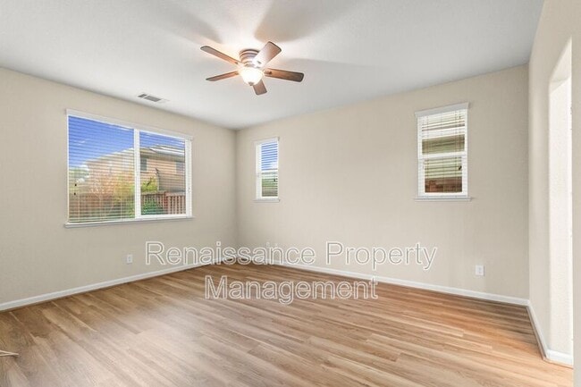 Building Photo - 15896 4 Corners Ct