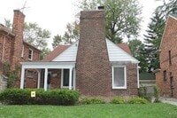 Building Photo - 5752 Bishop St