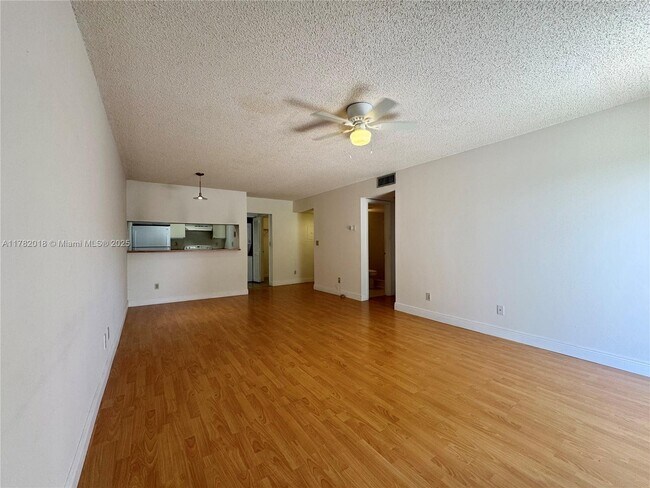 Building Photo - 1226 SW 113th Terrace