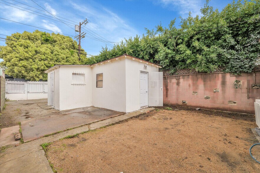 Building Photo - 4078 Alla Rd