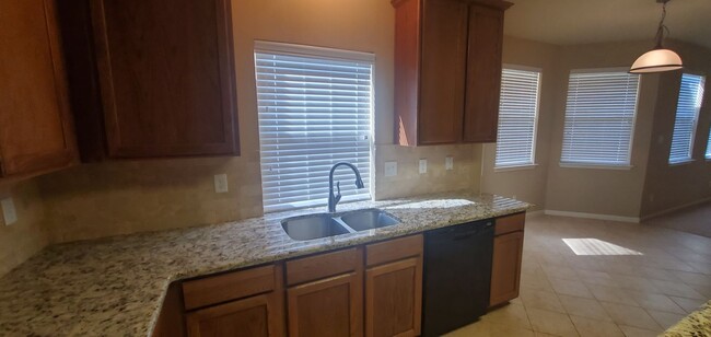 Building Photo - 249 Nomad Ln