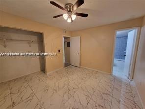 Building Photo - 2605 W 67th Pl