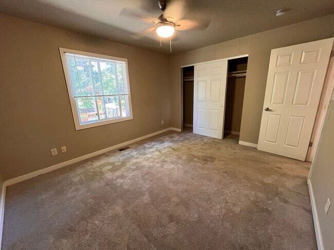 Building Photo - Fantastic Home in Central Fort Collins