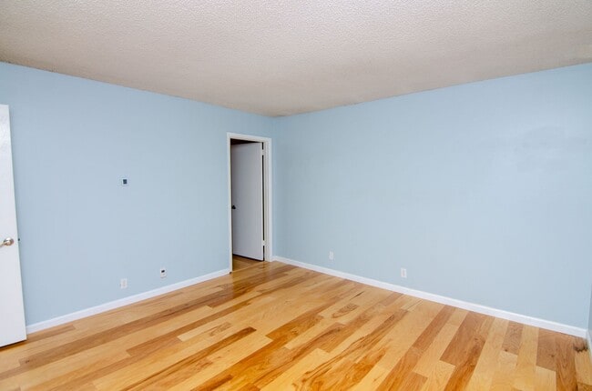 Building Photo - 210 Old Hickory Blvd