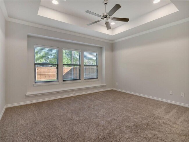 Building Photo - "TCU" Property Available for Pre-leasing!