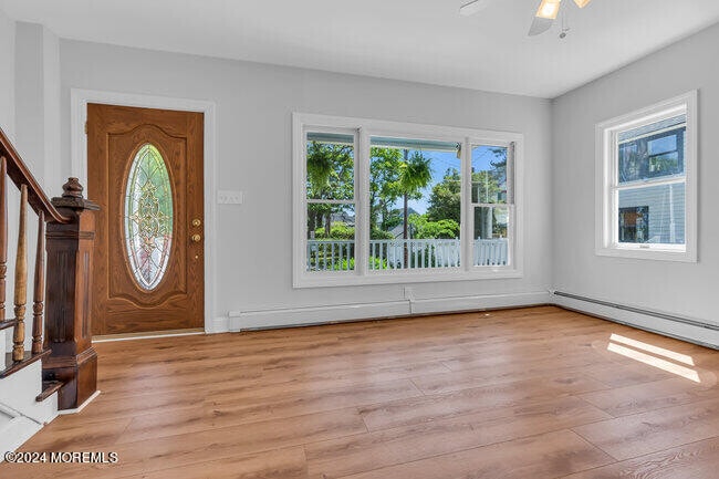 Building Photo - 30 Cedar St