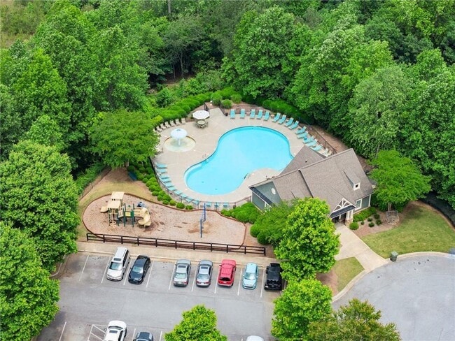 Building Photo - 124 Oakmont Dr