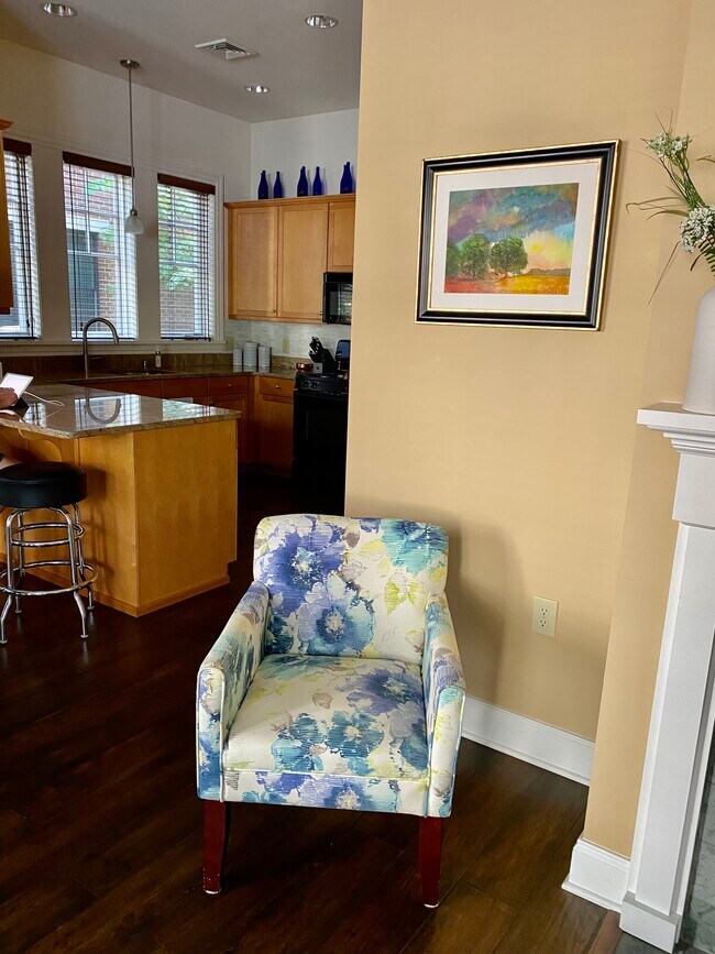 Building Photo - 30 Whistler Ct