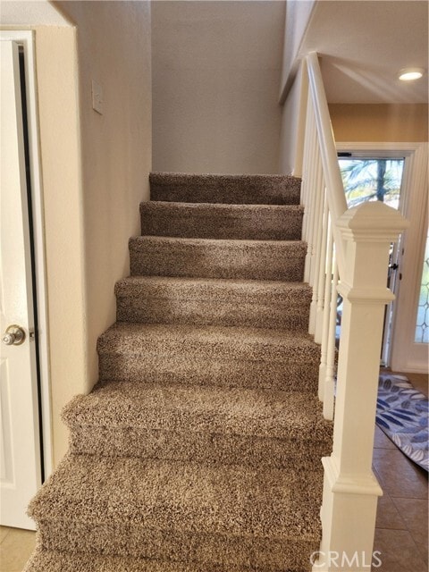 Building Photo - 8022 Mermaid Cir