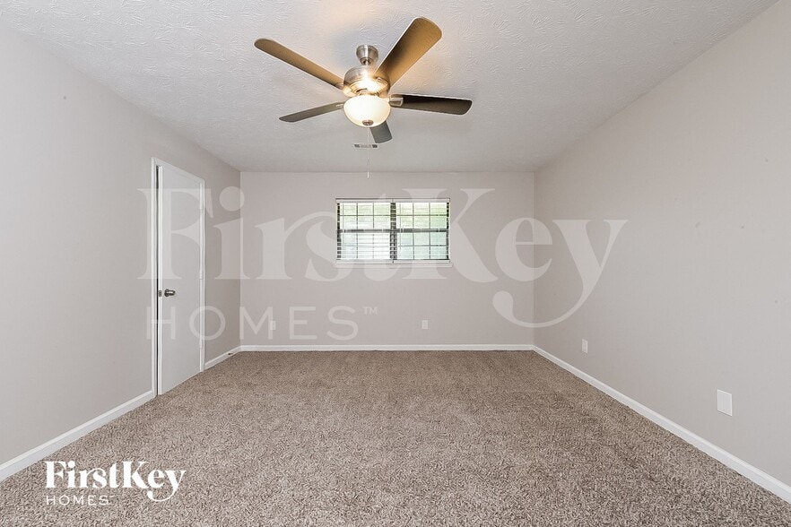 Building Photo - 185 Southmoor Cir