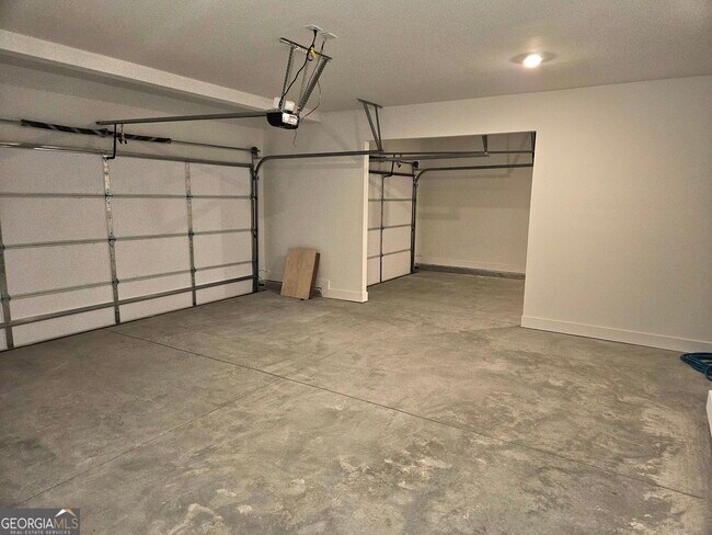 Building Photo - 219 Andalusa Ct