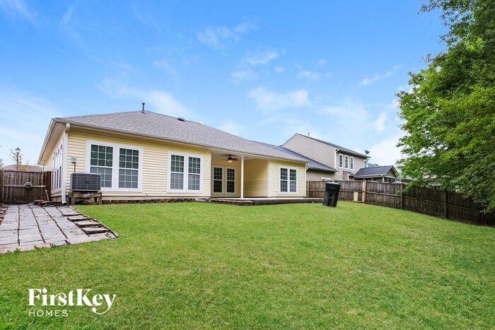 Building Photo - 242 Mayfield Dr