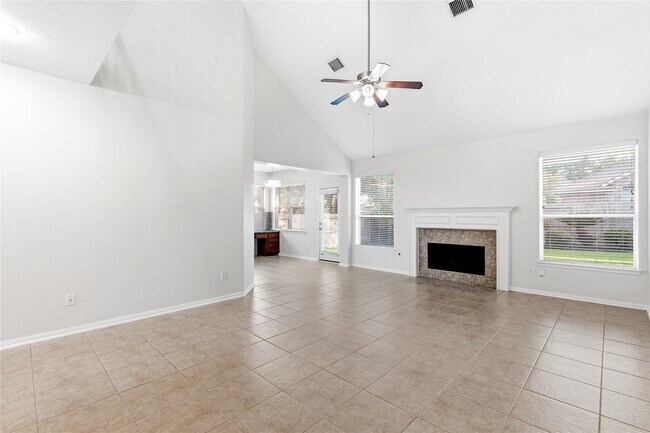 Building Photo - 6211 Stone Hill Rd
