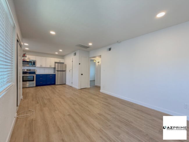 Building Photo - $1350 OFF FIRST MONTH RENT MOVE-IN SPECIAL...