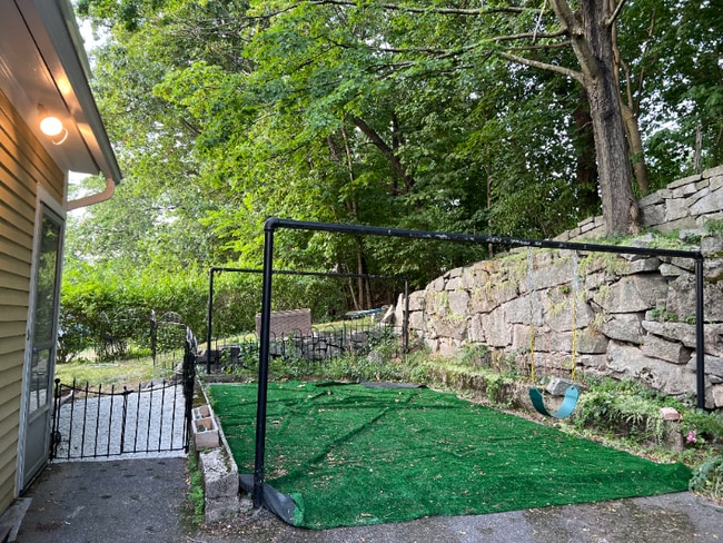 Building Photo - 27 Church St