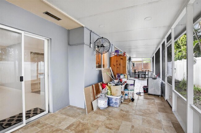 Building Photo - 9430 SW 49th St