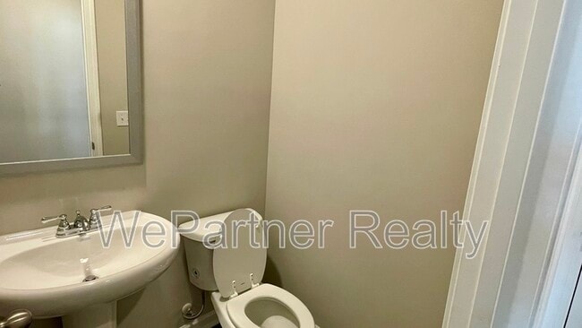 Building Photo - 219 Harrison St