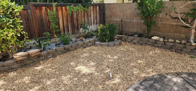 Building Photo - 2276 Acero Ct