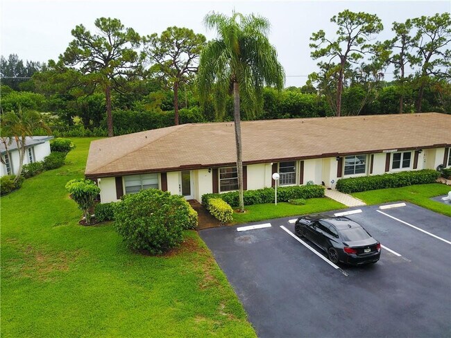 Building Photo - 5388 Privet Pl