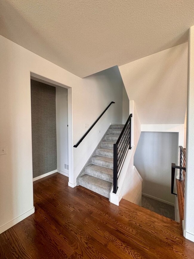 Building Photo - 8275 Nat Love Dr